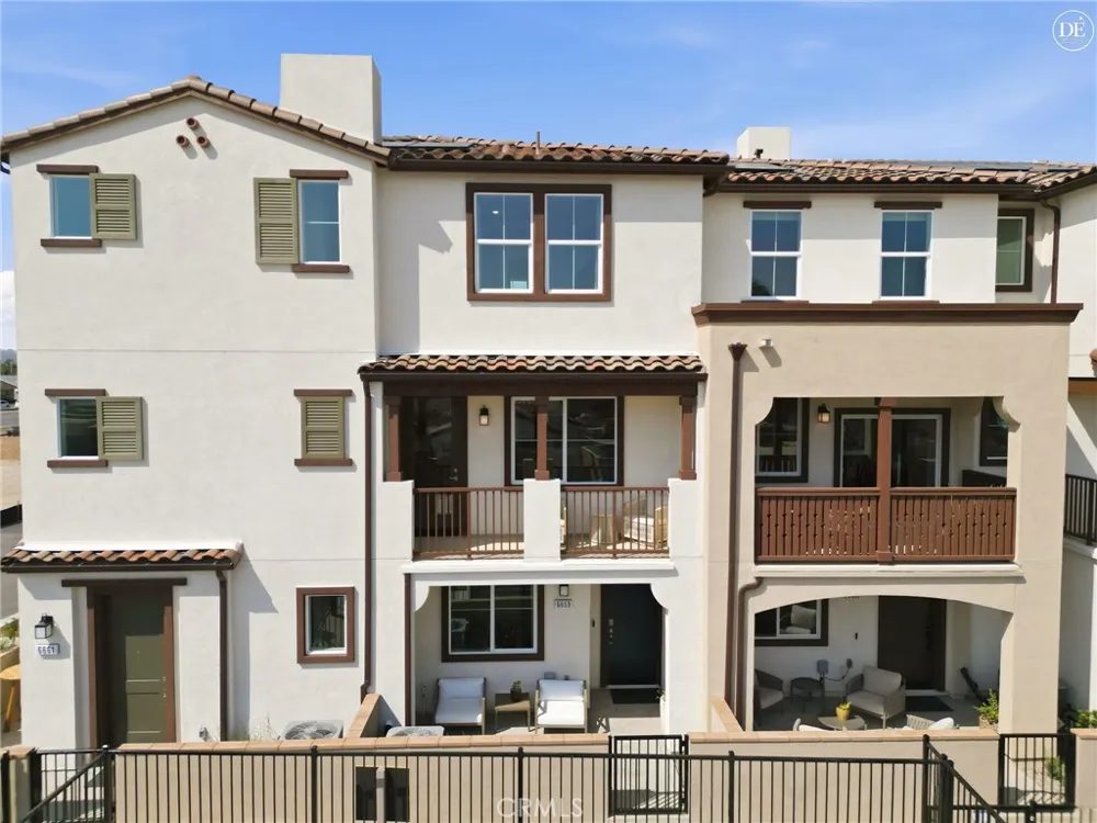 6648 Via Vista Pico Rivera, CA 90660