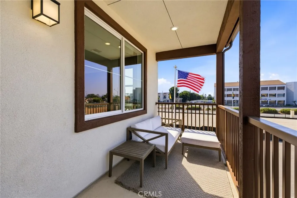 6648 Via Vista Pico Rivera, CA 90660