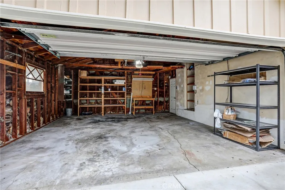 4450 Beechwood Riverside, CA 92506