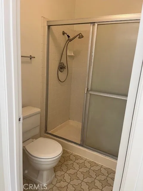 5 Cashew Irvine, CA 92612