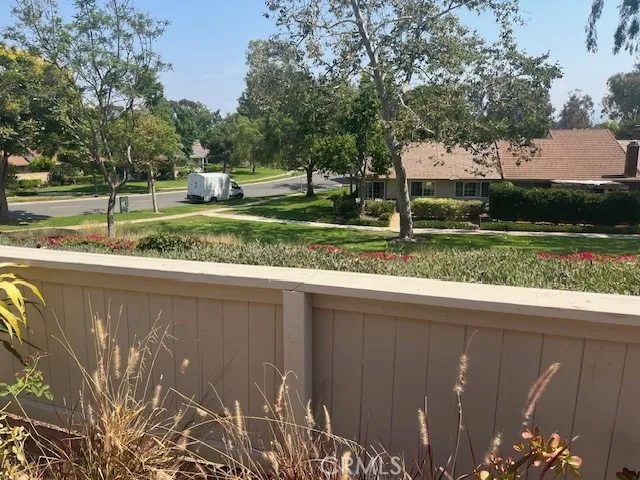 5 Cashew Irvine, CA 92612