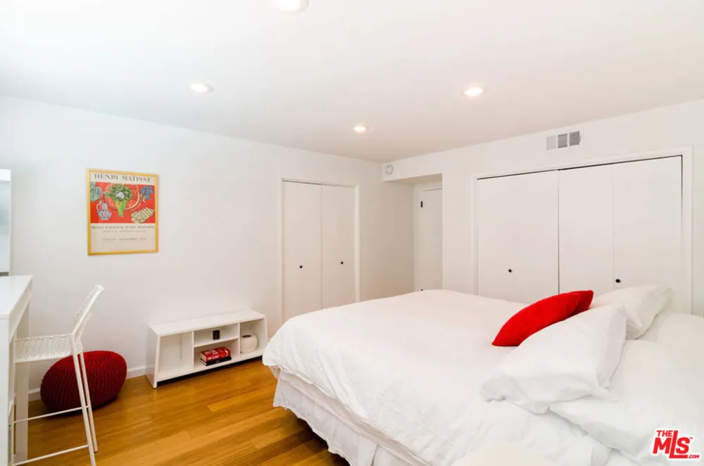 22626 Pacific Coast Highway #12 Malibu, CA 90265
