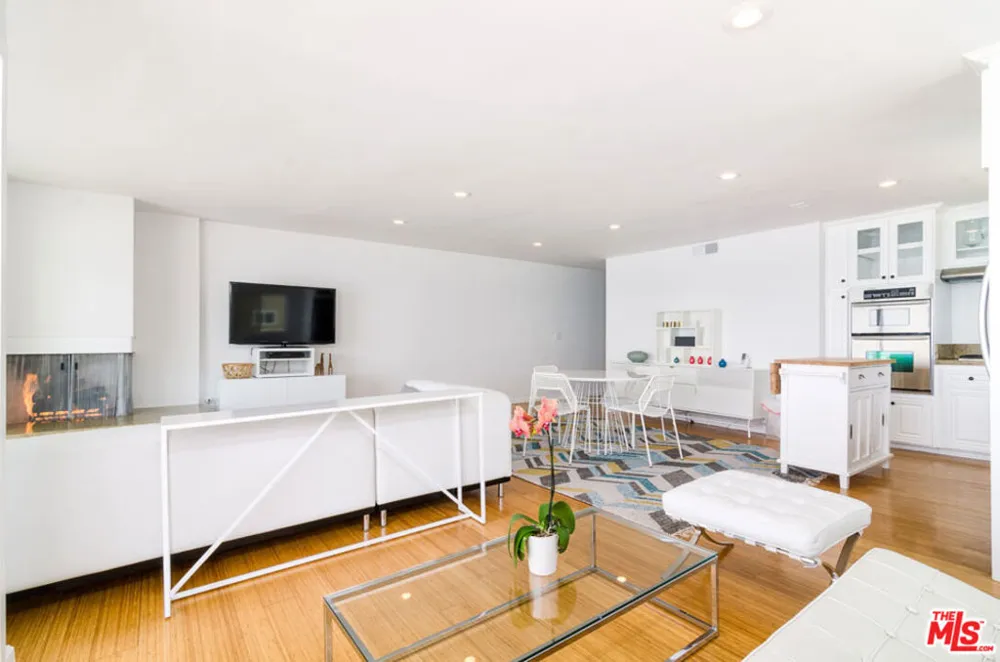 22626 Pacific Coast Highway #12 Malibu, CA 90265