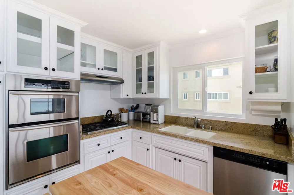 22626 Pacific Coast Highway #12 Malibu, CA 90265