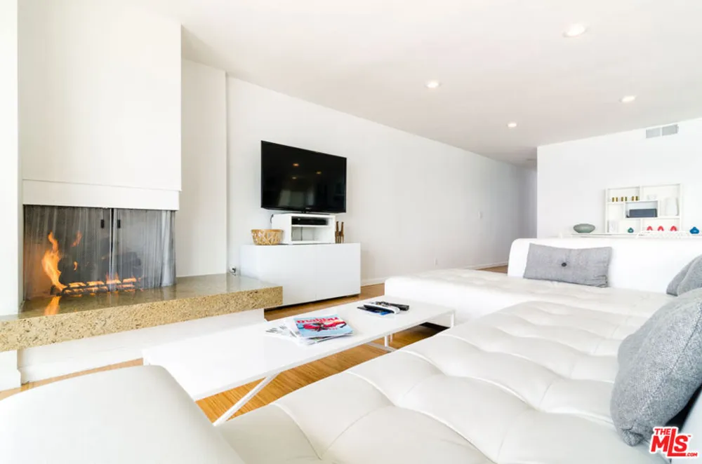 22626 Pacific Coast Highway #12 Malibu, CA 90265