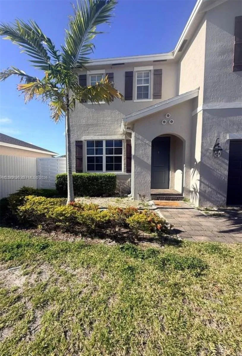 13219 SW 270th Ter Homestead, FL 33032