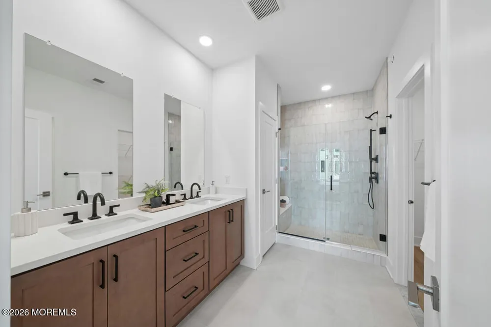 409 Lake Avenue Asbury Park, NJ 07712