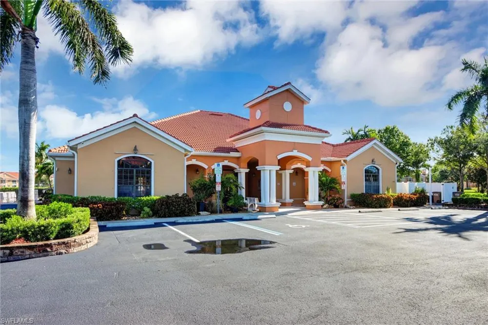 1750 Concordia Lake Circle #101 Cape Coral, FL 33909
