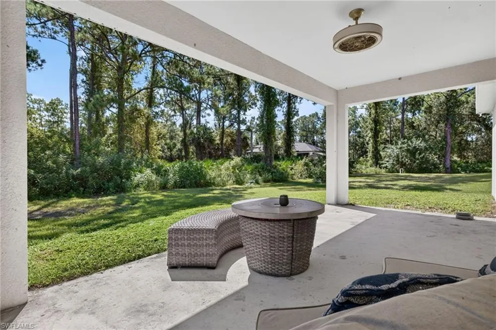 2010 Robert Avenue Alva, FL 33920