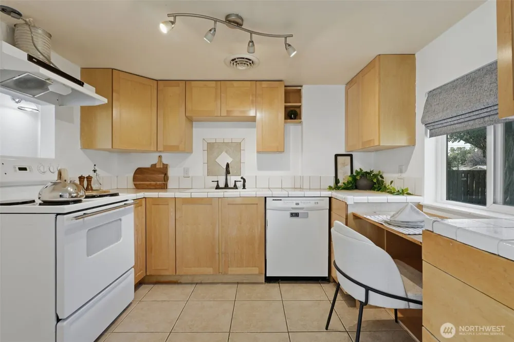 803 Smith Avenue Richland, WA 99352
