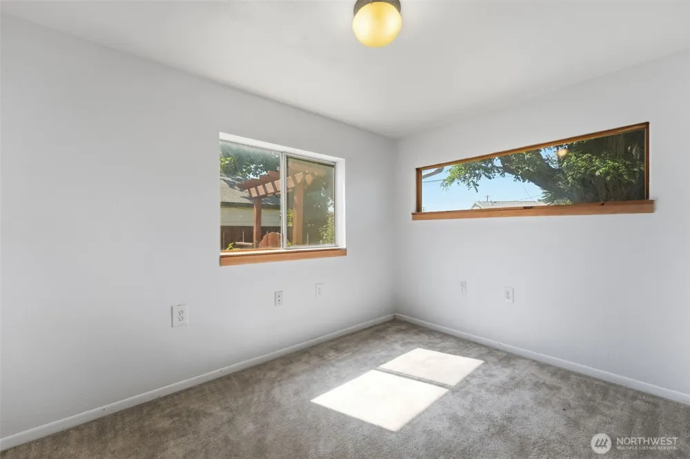 803 Smith Avenue Richland, WA 99352