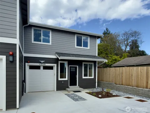 648 B SW 139th Street