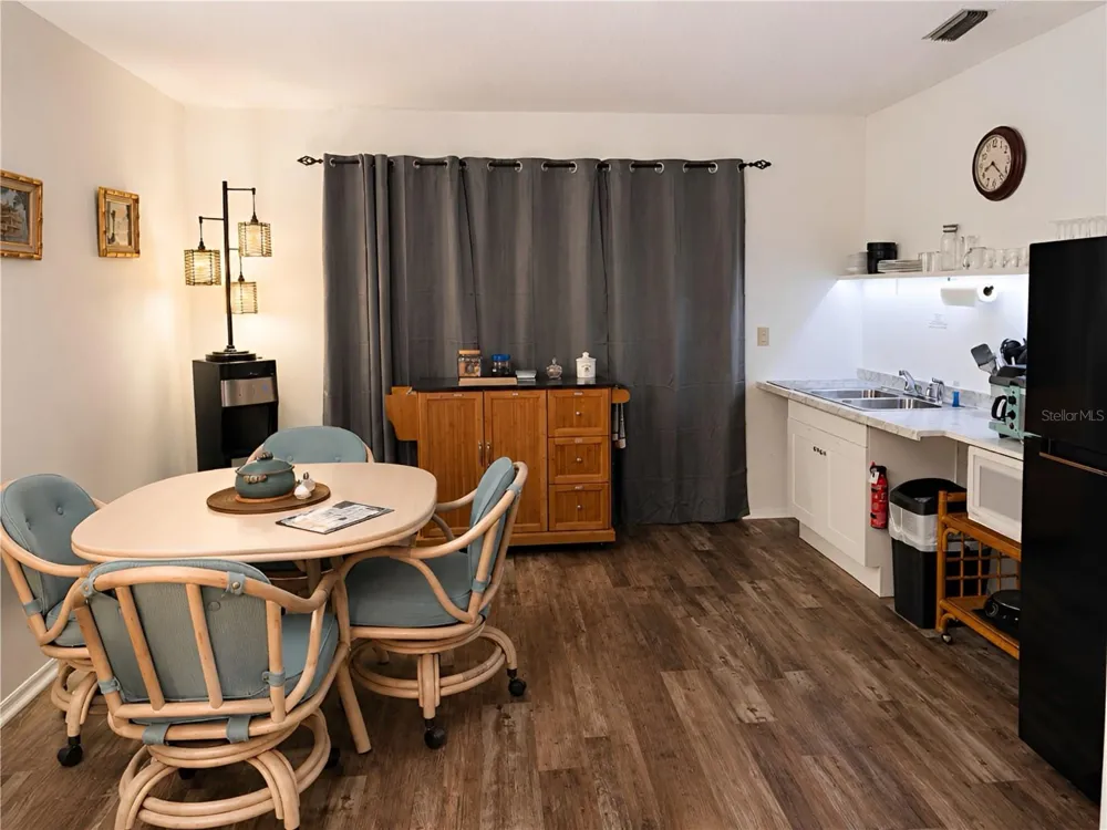 4227 CONRAD ROAD Venice, FL 34293