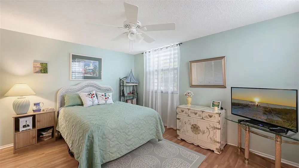 666 WOODLAWN DRIVE #666 Bradenton, FL 34210