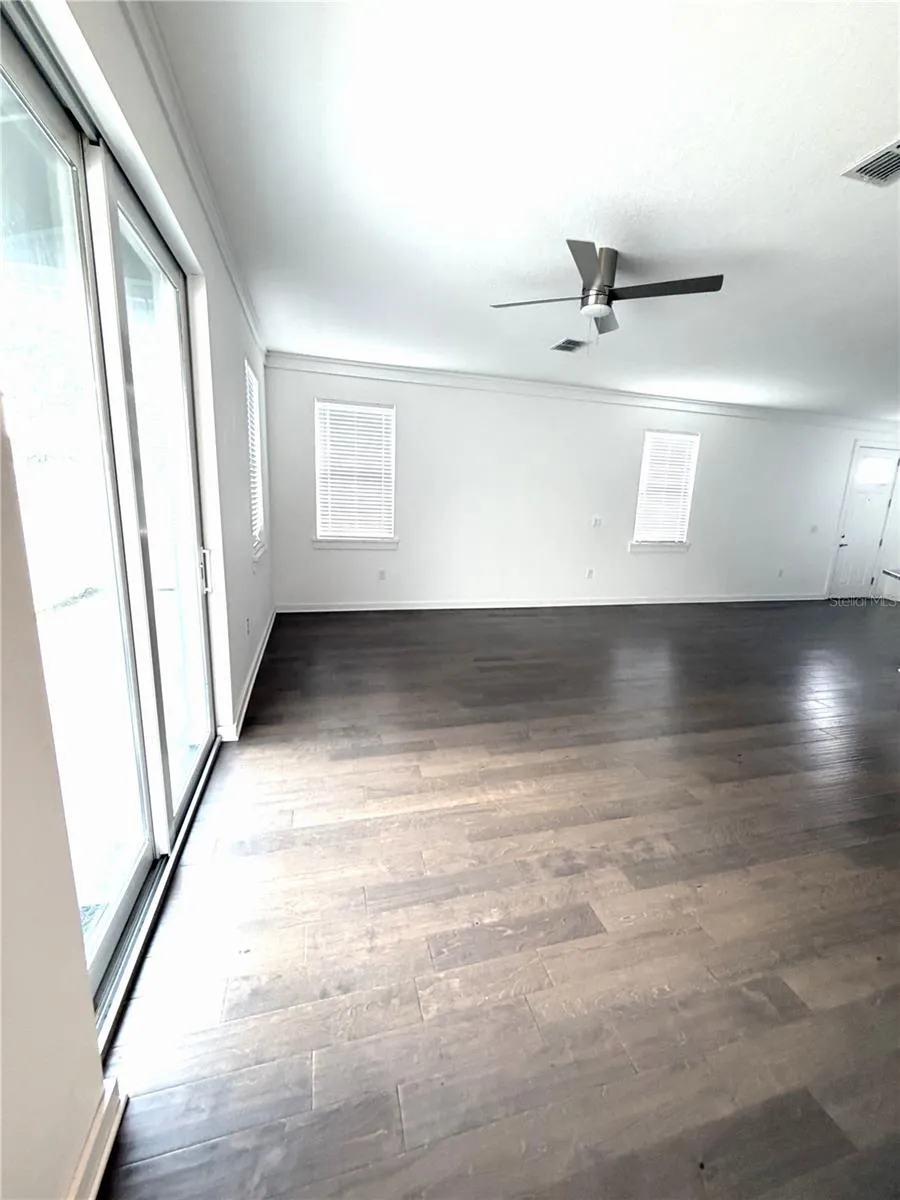 4201 W GRAY STREET #1 Tampa, FL 33609