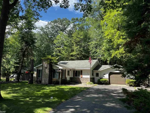 194 Springwood Drive