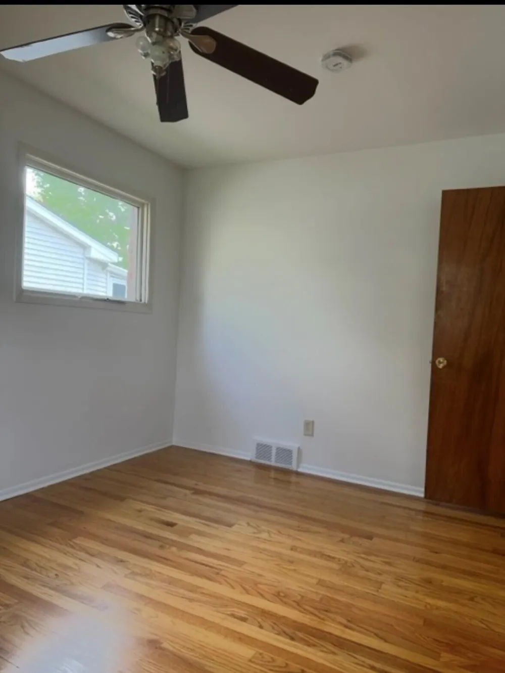 18 Tower Drive Saline City, MI 48176