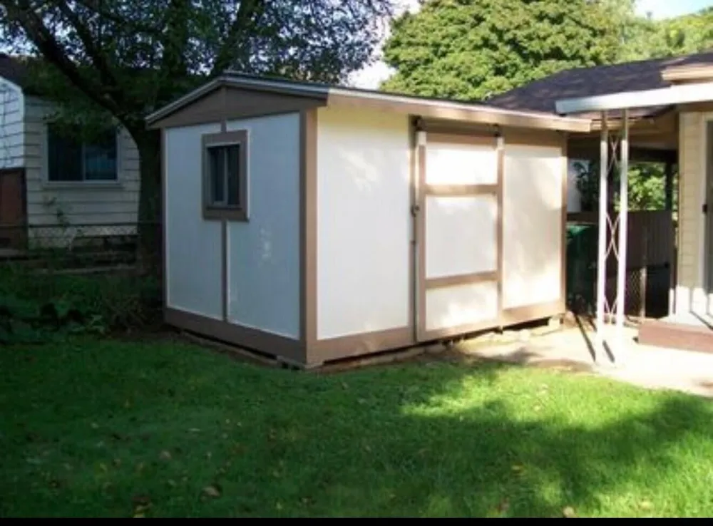 18 Tower Drive Saline City, MI 48176