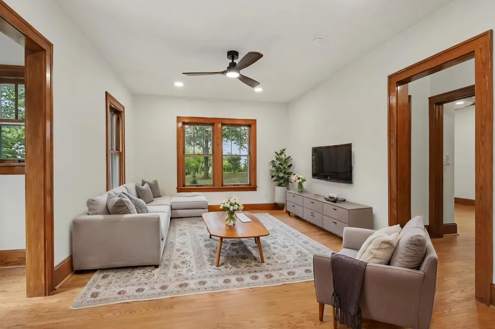 308 S Barker Street New Buffalo City, MI 49117