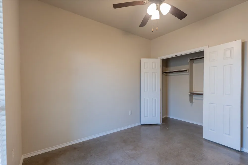 271 Joanne Loop Loop #B Buda, TX 78610