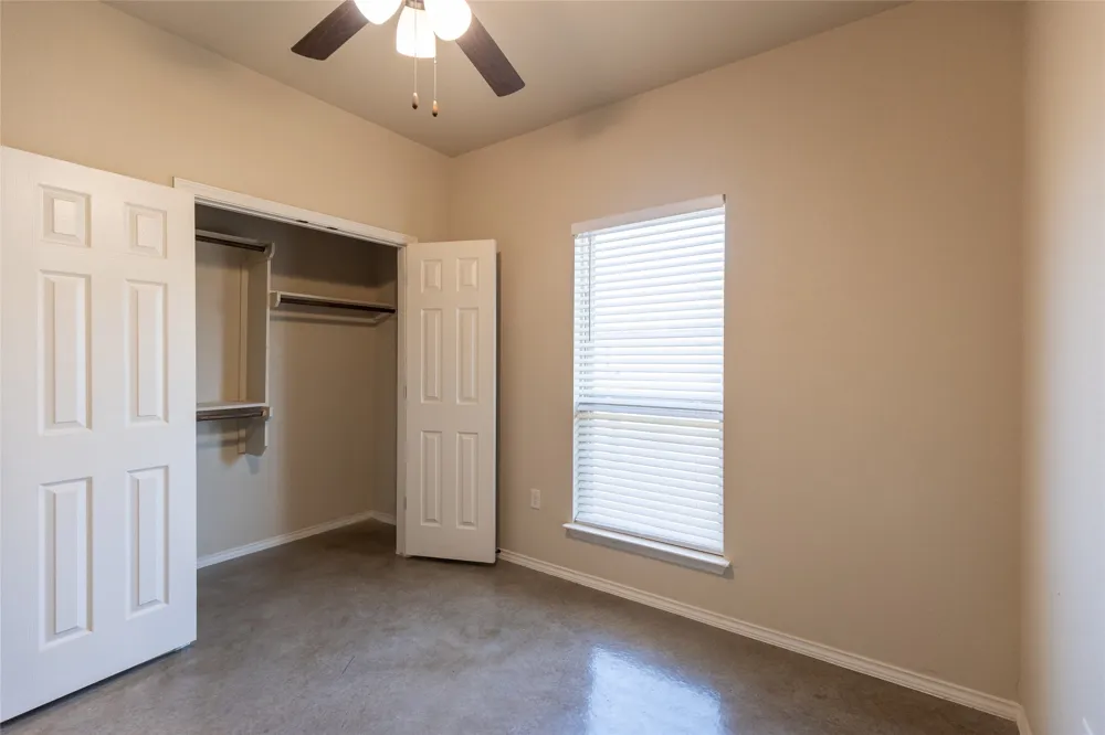 271 Joanne Loop Loop #B Buda, TX 78610