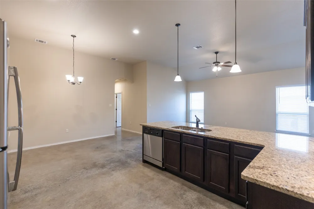 271 Joanne Loop Loop #B Buda, TX 78610