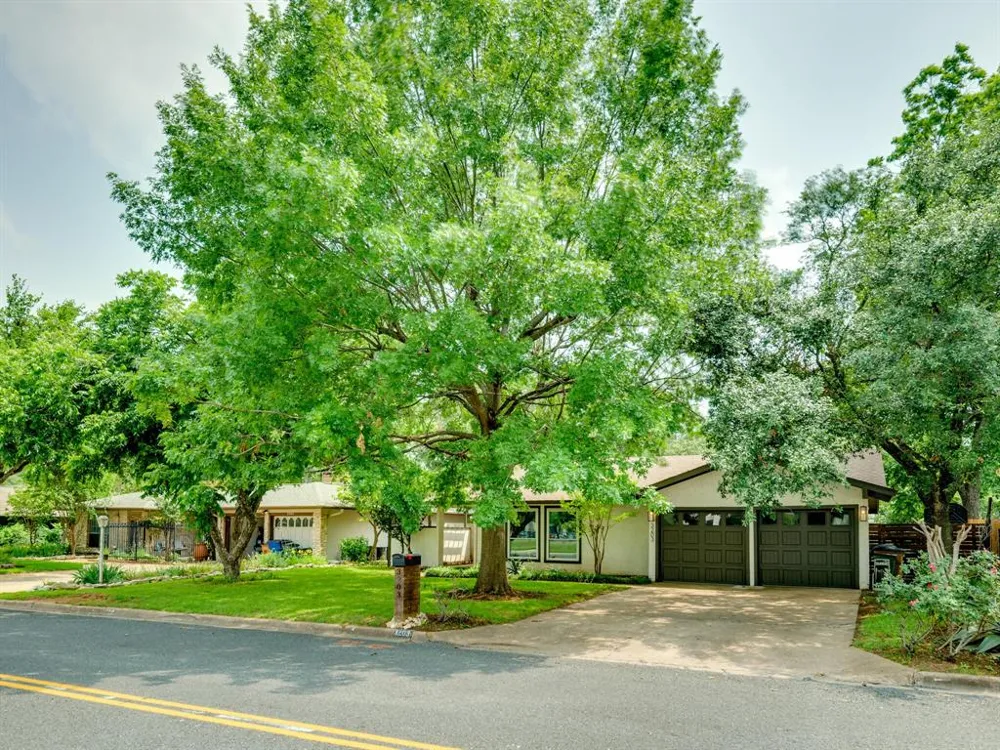 3203 Foster Lane Austin, TX 78757
