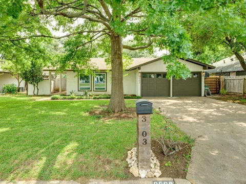 3203 Foster Lane