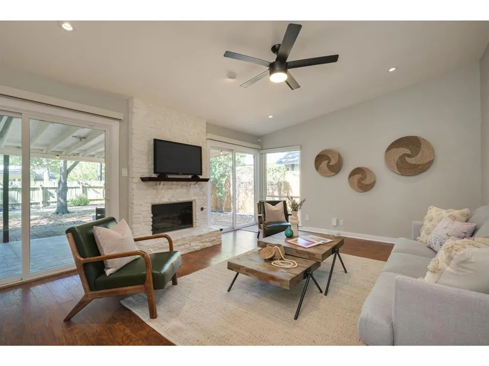 3203 Foster Lane Austin, TX 78757
