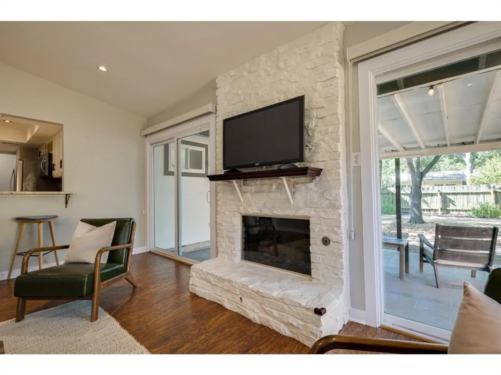 3203 Foster Lane Austin, TX 78757