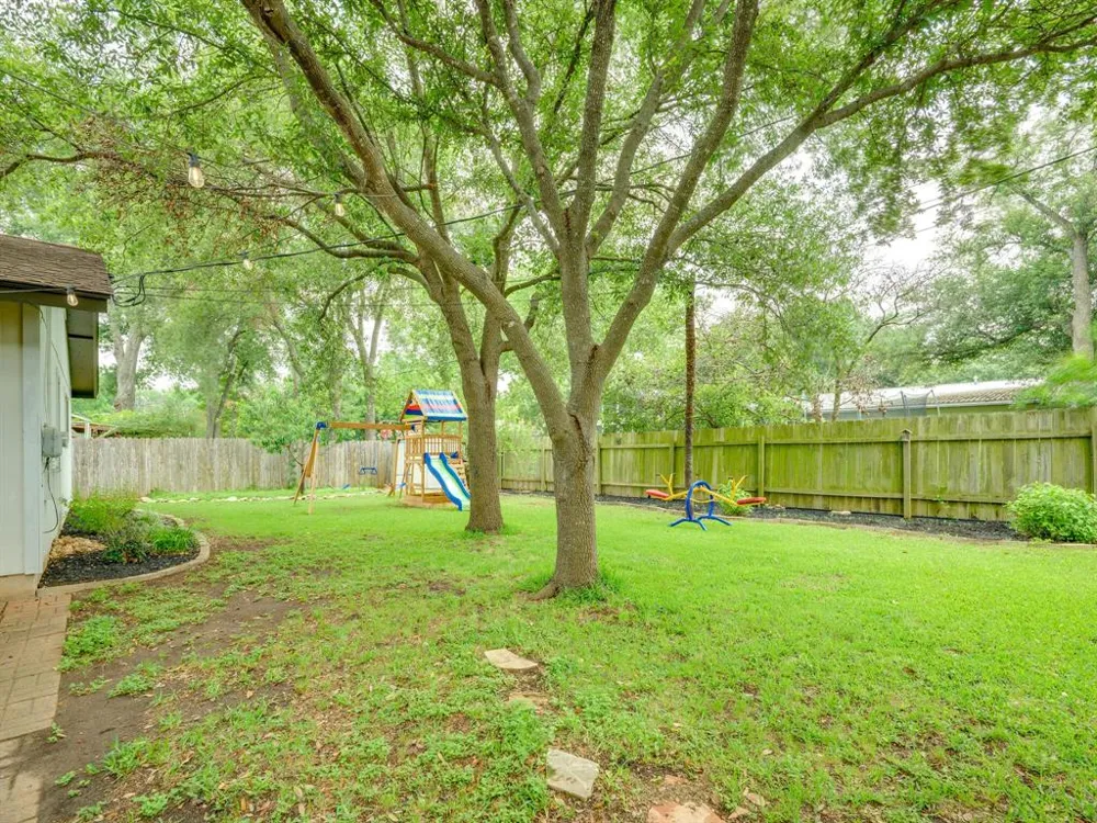 3203 Foster Lane Austin, TX 78757