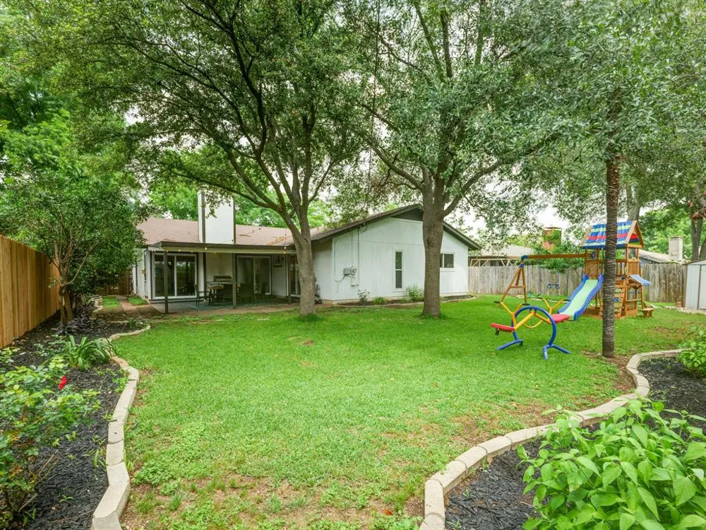 3203 Foster Lane Austin, TX 78757
