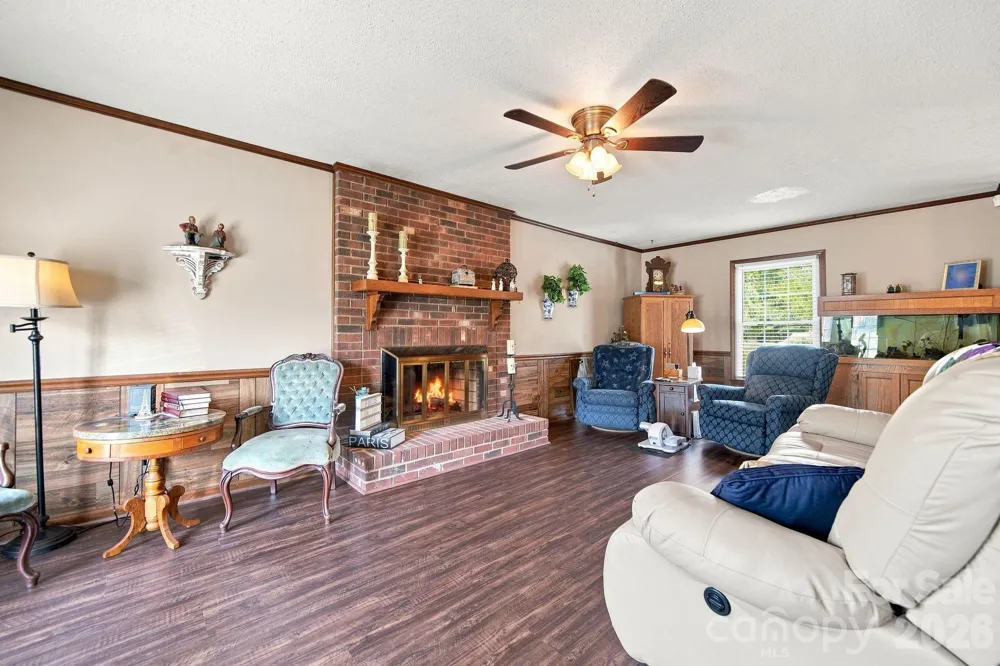 2325 Winterfield Drive Gastonia, NC 28056