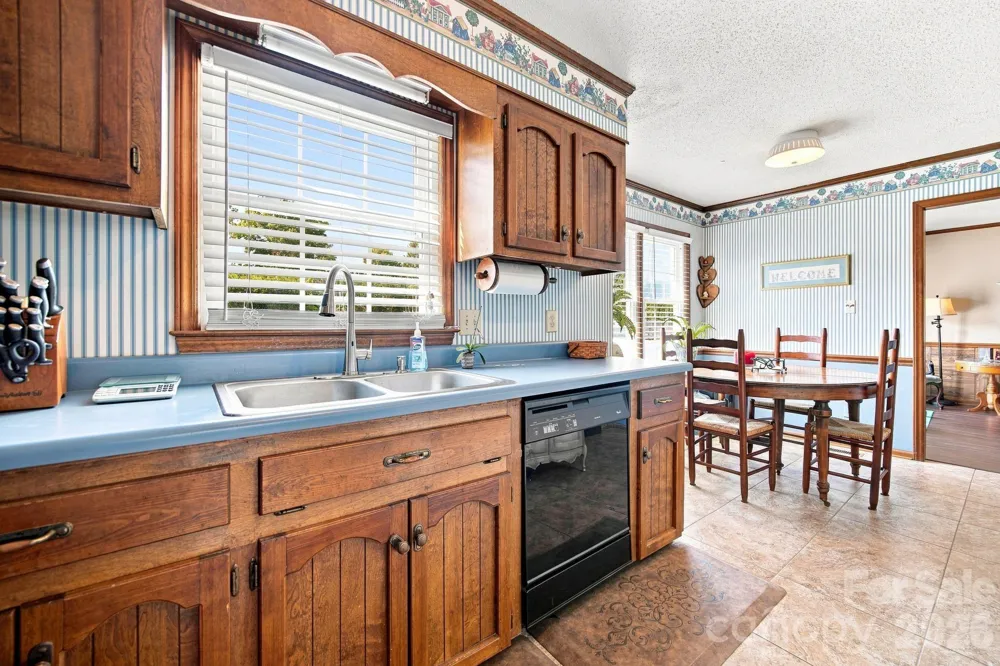 2325 Winterfield Drive Gastonia, NC 28056