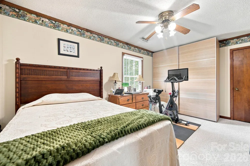 2325 Winterfield Drive Gastonia, NC 28056