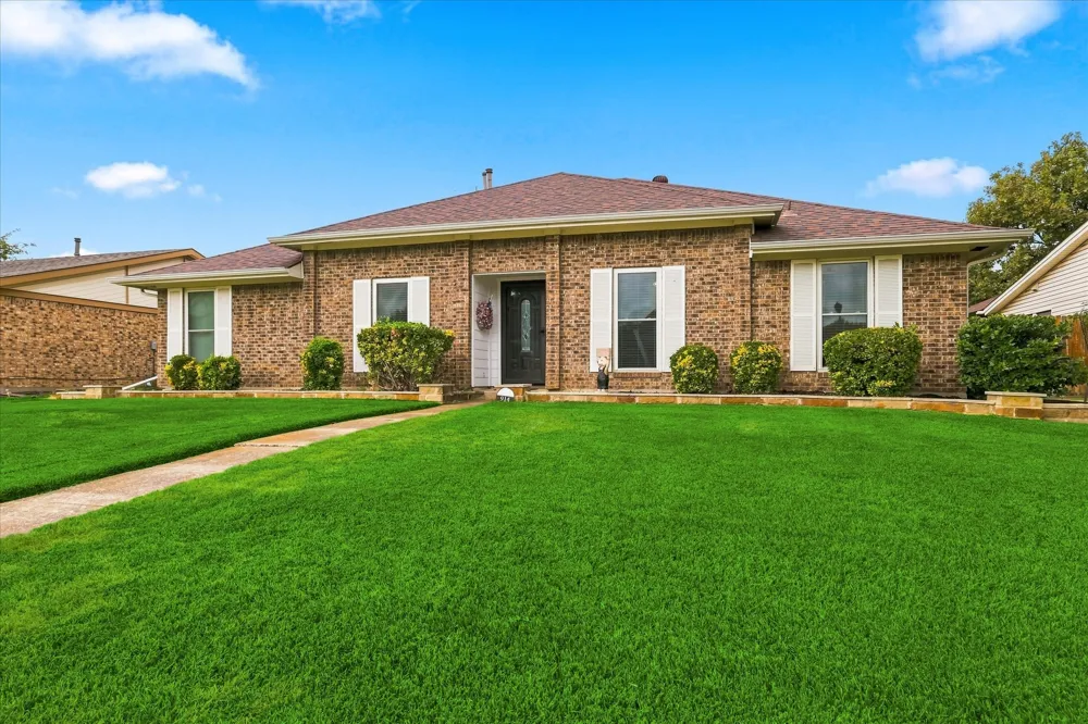 914 Reno Street Lewisville, TX 75077