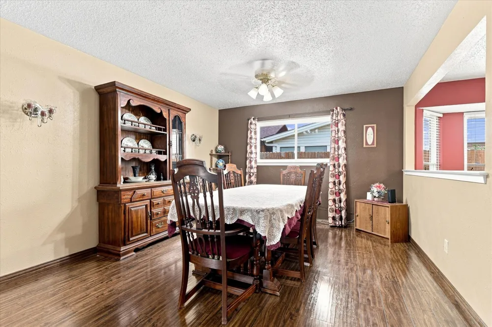 914 Reno Street Lewisville, TX 75077