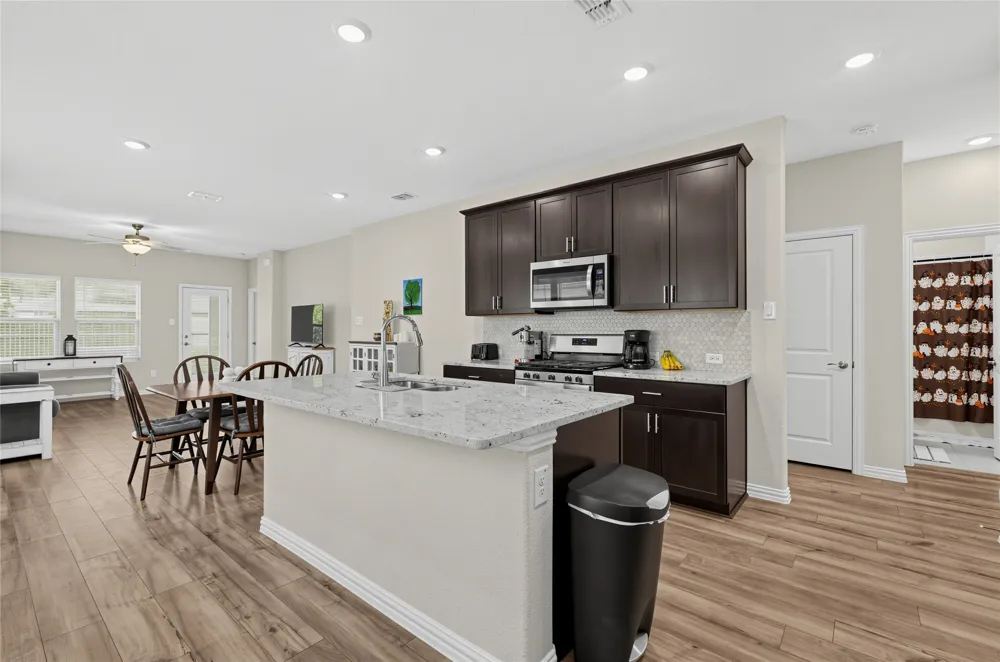 1818 Ash Oak Lane Forney, TX 75126