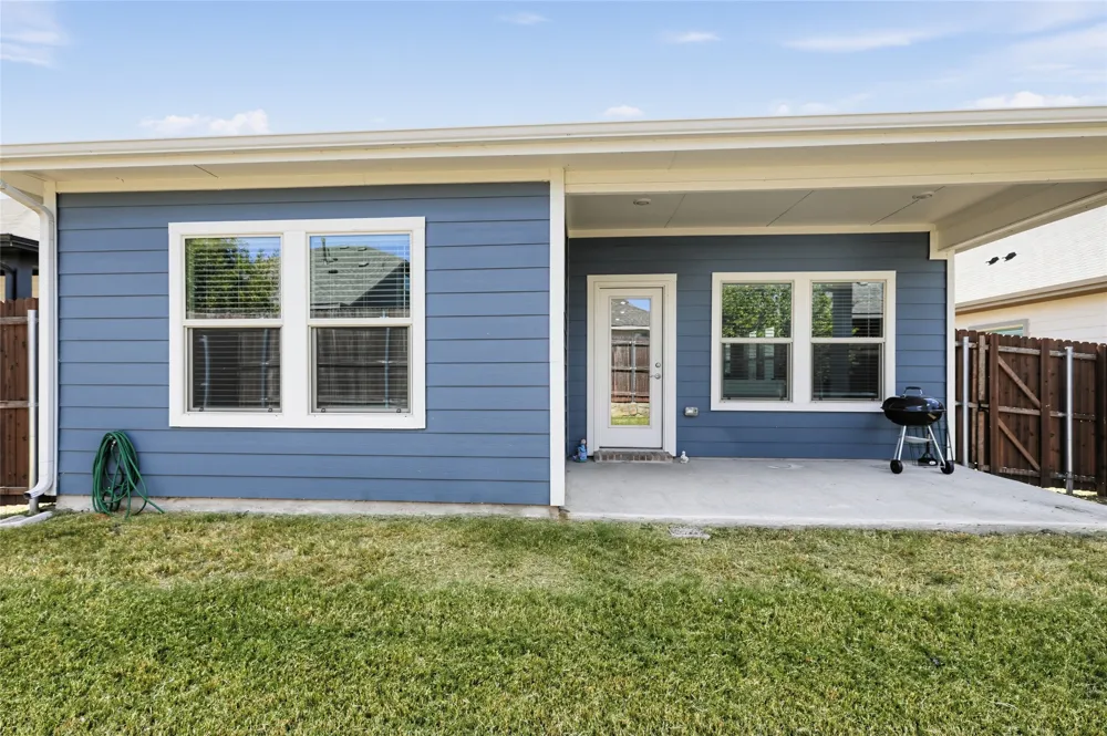 1818 Ash Oak Lane Forney, TX 75126