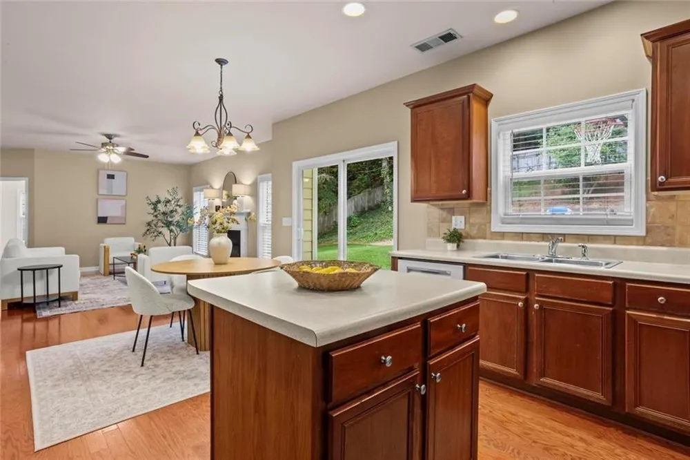 5886 Buckner Creek Drive SE Mableton, GA 30126