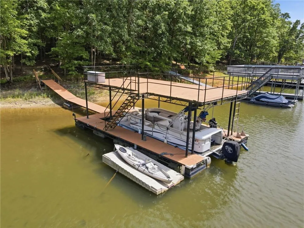 3056 Clear Cove Way Gainesville, GA 30506