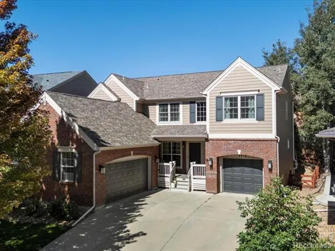 2215 Creekside Drive