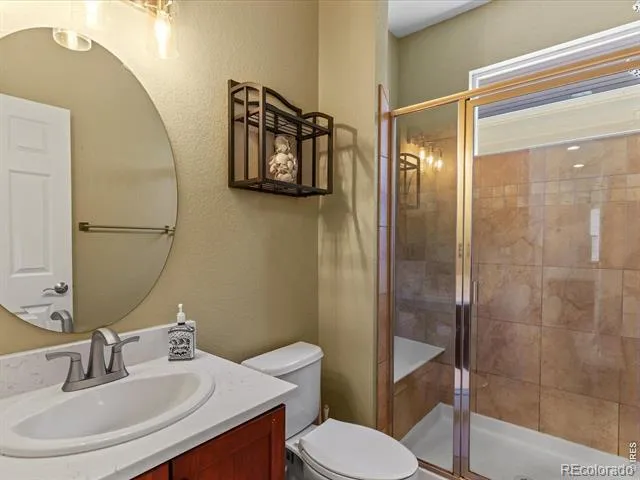 2215 Creekside Drive Longmont, CO 80504