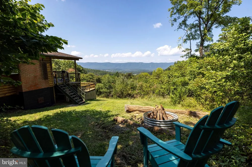 631 OVERLOOK DRIVE Rileyville, VA 22650