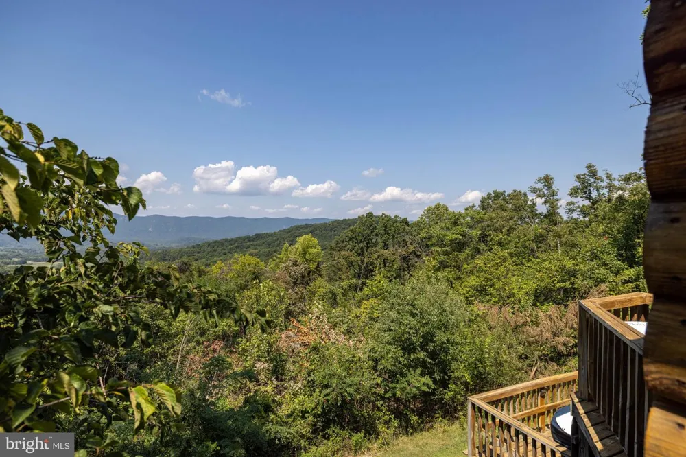 631 OVERLOOK DRIVE Rileyville, VA 22650