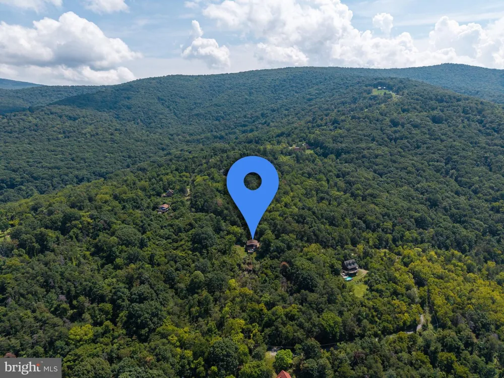 631 OVERLOOK DRIVE Rileyville, VA 22650