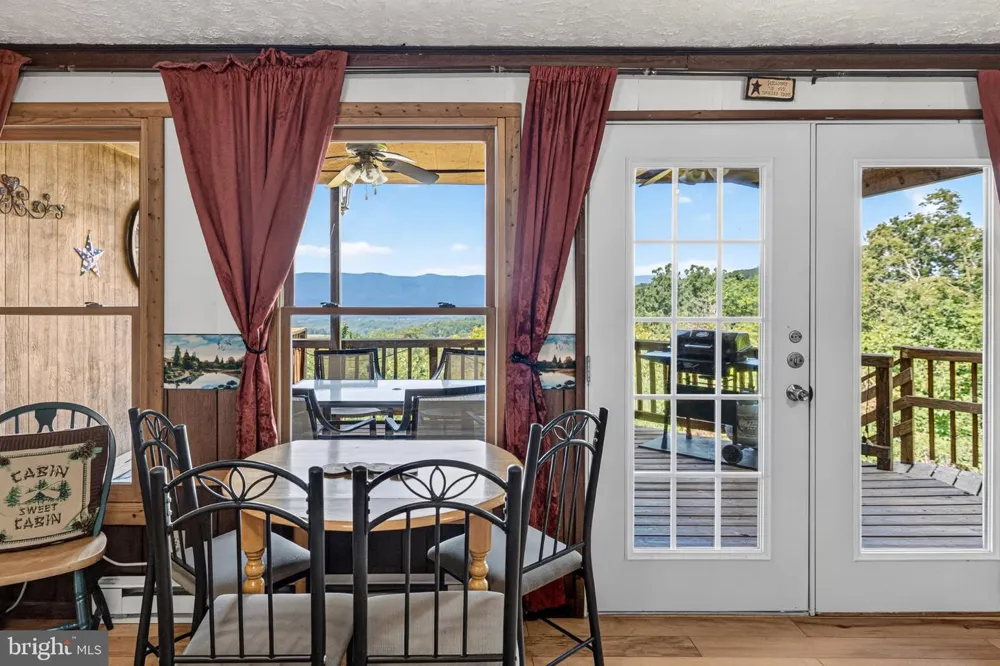 631 OVERLOOK DRIVE Rileyville, VA 22650