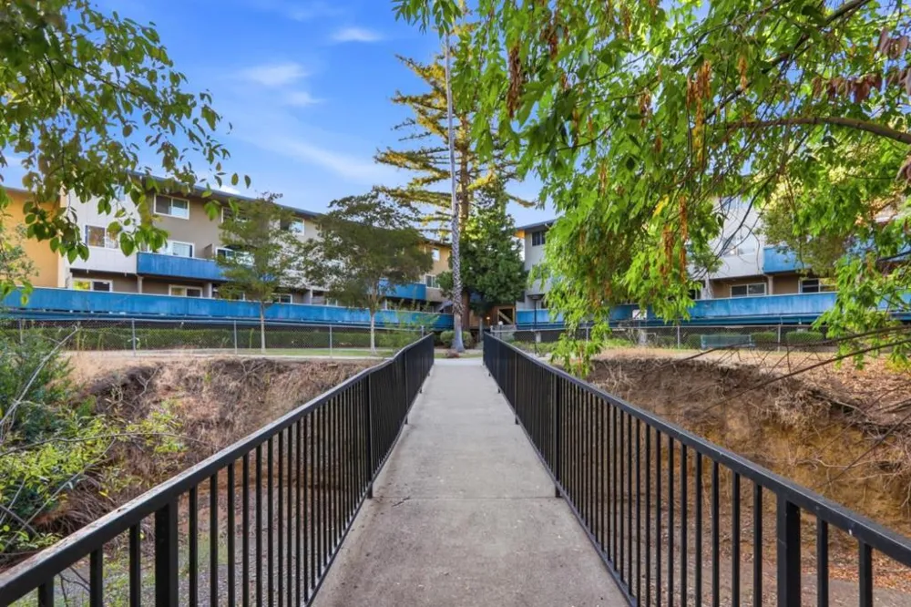 7100 Rainbow Drive #33 San Jose, CA 95129