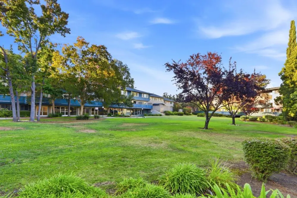7100 Rainbow Drive #33 San Jose, CA 95129