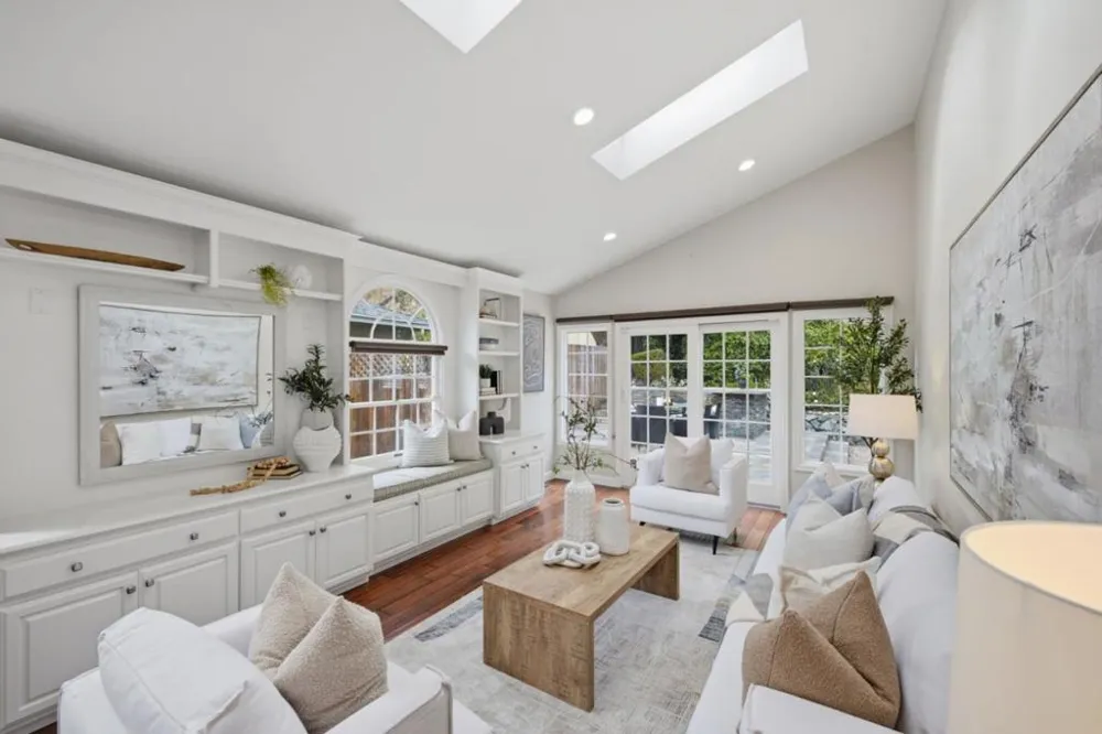 435 Madison Avenue San Bruno, CA 94066